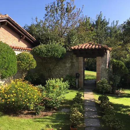 La Casina De La Arquera * 利亚内斯