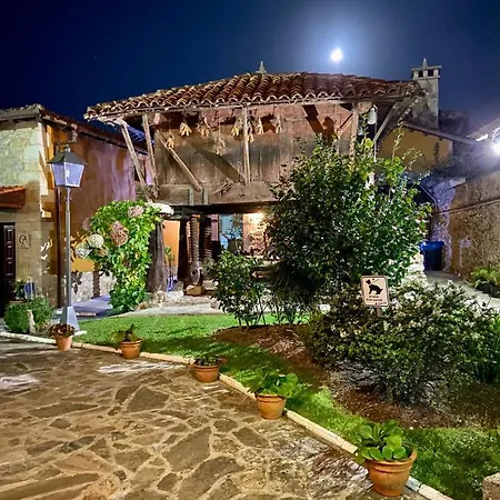 La Casina De La Arquera Ferienhaus *