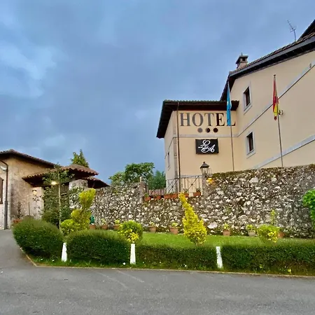 La Casina De La Arquera Llanes