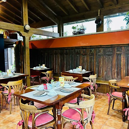 La Casina De La Arquera * Llanes